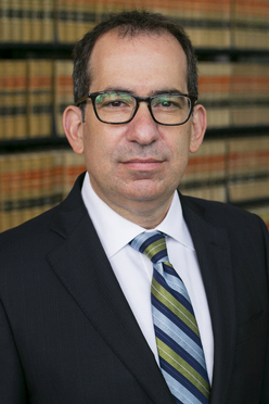 Click for High-Resolution Photo Lanny Glinberg